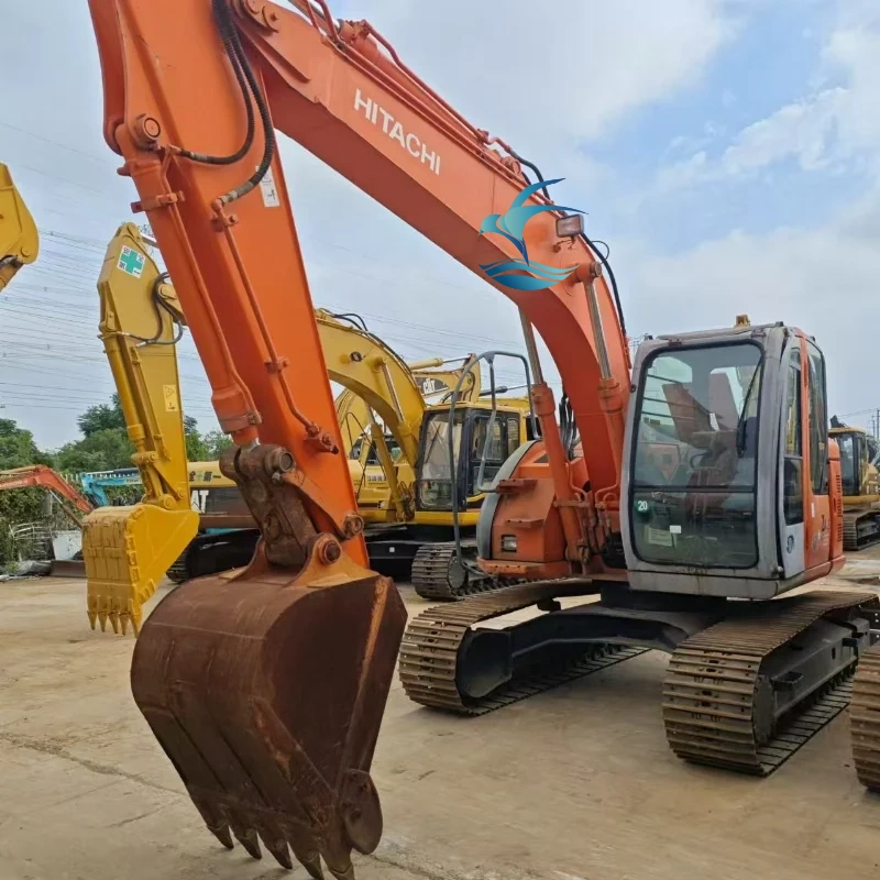 02 USED EXCAVATOR HITACHI 135U
